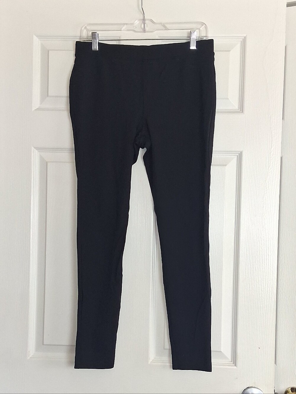 HUE Black Pull On Ponte Pants
